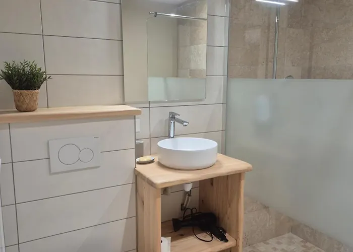 Vakantiehuis Magnifique Maison De Famille Renovee *